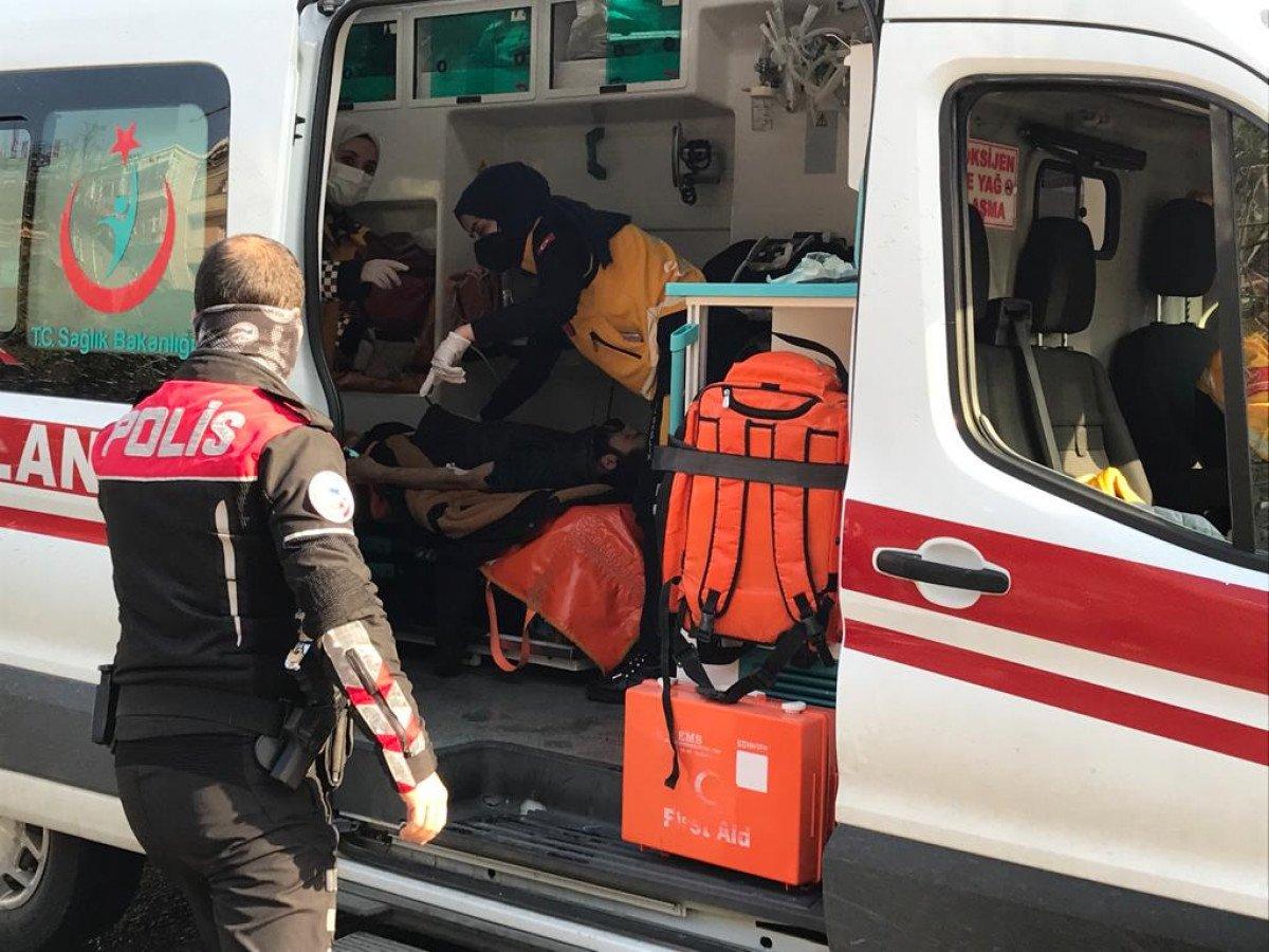 Zonguldak'ta annesiyle tartışıp, kendisini bıçakladı