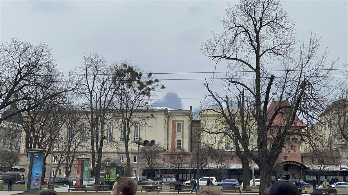 Rusya, Ukrayna’nın Lviv kentini vurdu