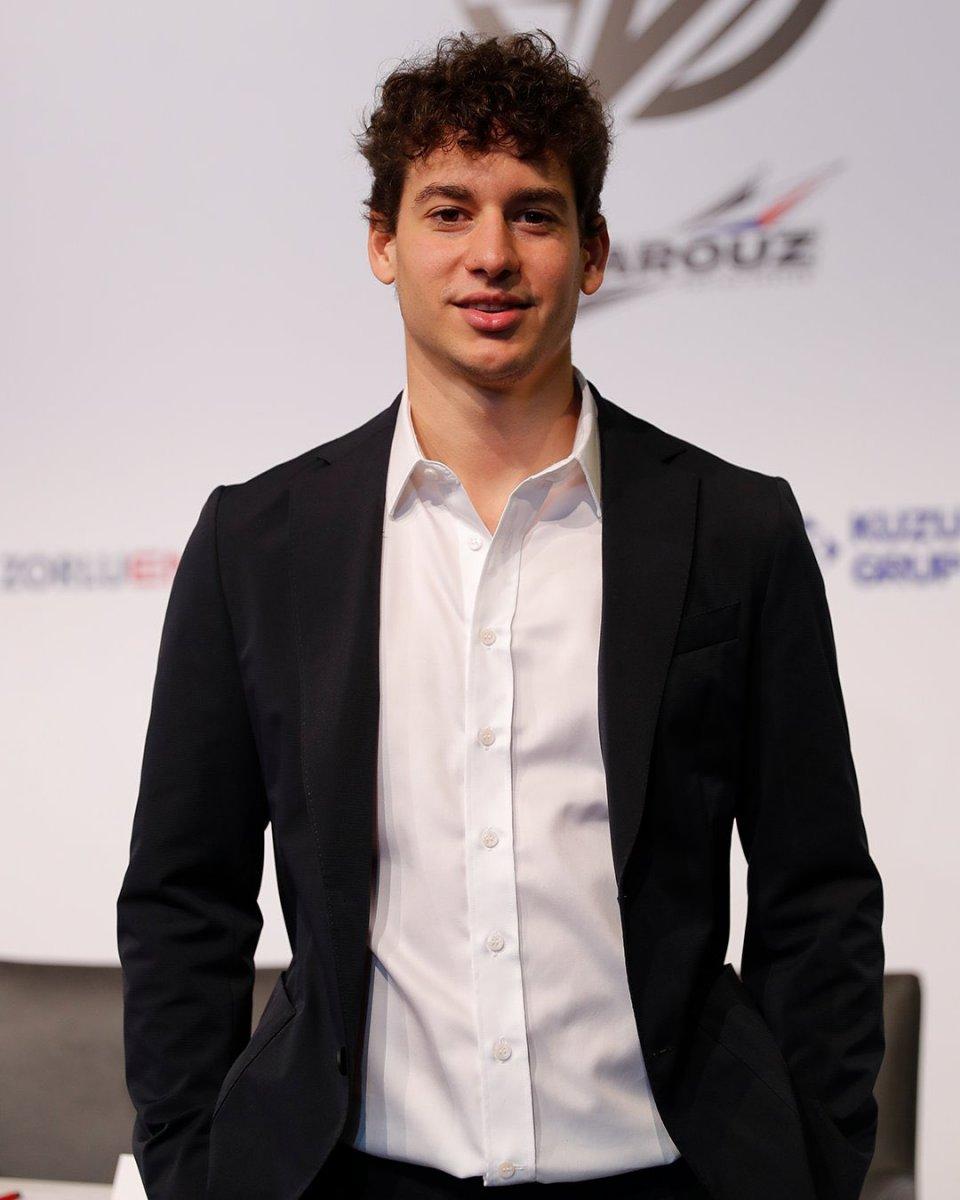 Cem Bölükbaşı yarıştan çekildi