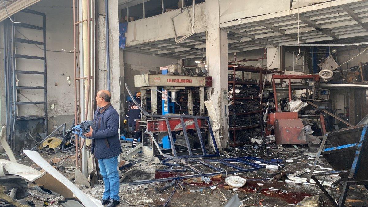 Diyarbakır'daki patlamada ağır yaralanan şahıs hayatını kaybetti