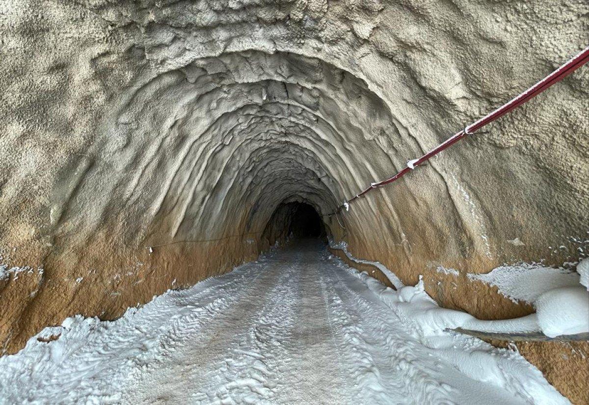 Kayseri'deki maden ocağında göçük altında kalan işçilerden 1'i ölü bulundu