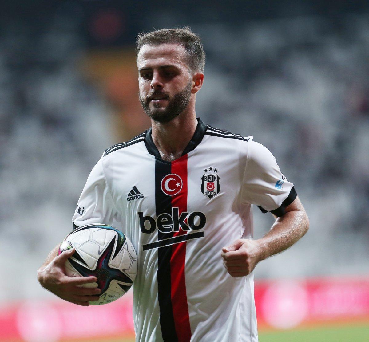 Miralem Pjanic'in gelecek sene Beşiktaş ihtimali zor