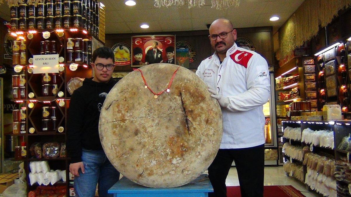 Kars gravyer peyniri altına meydan okuyor