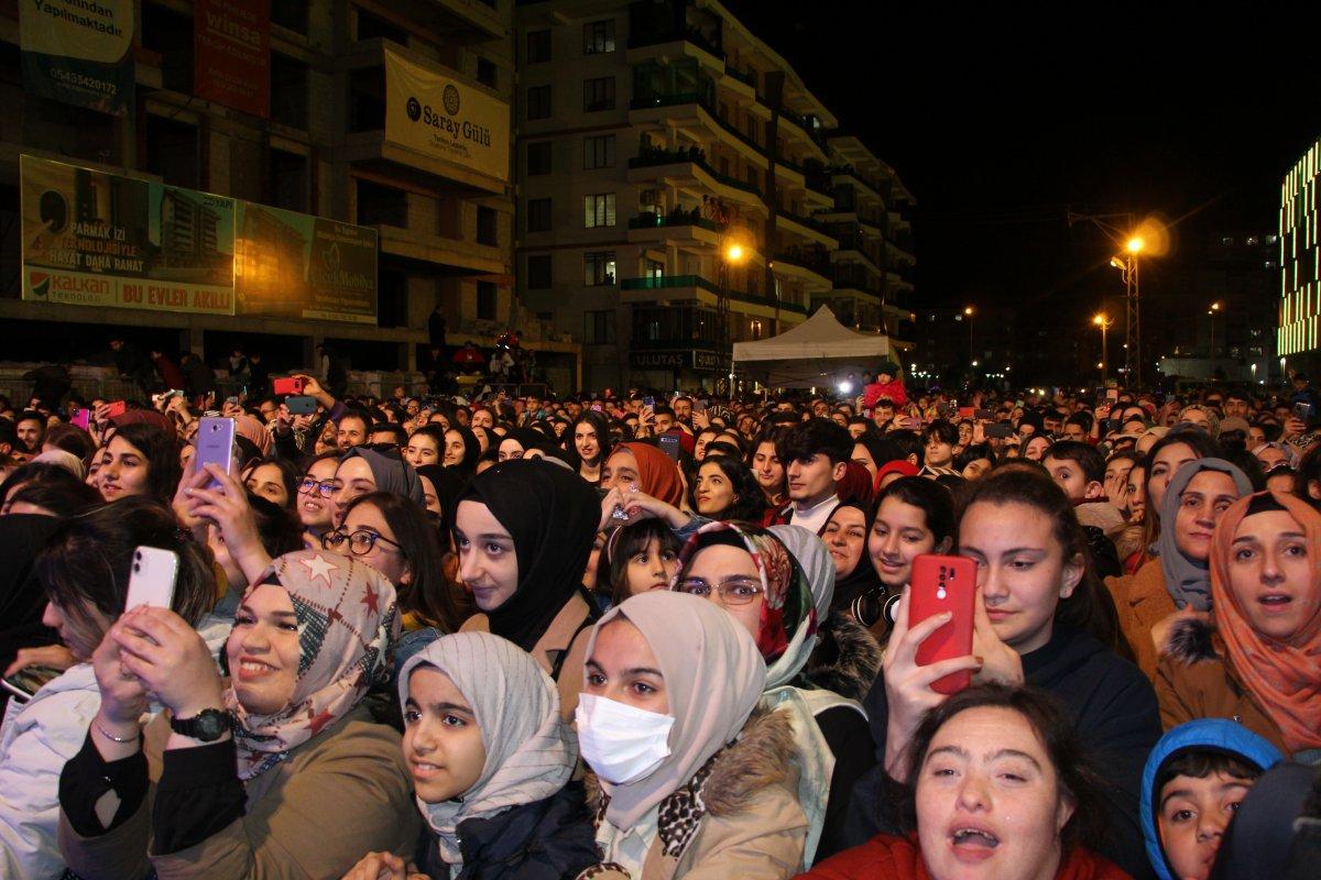 Mustafa Ceceli, Batmanlılara konser verdi