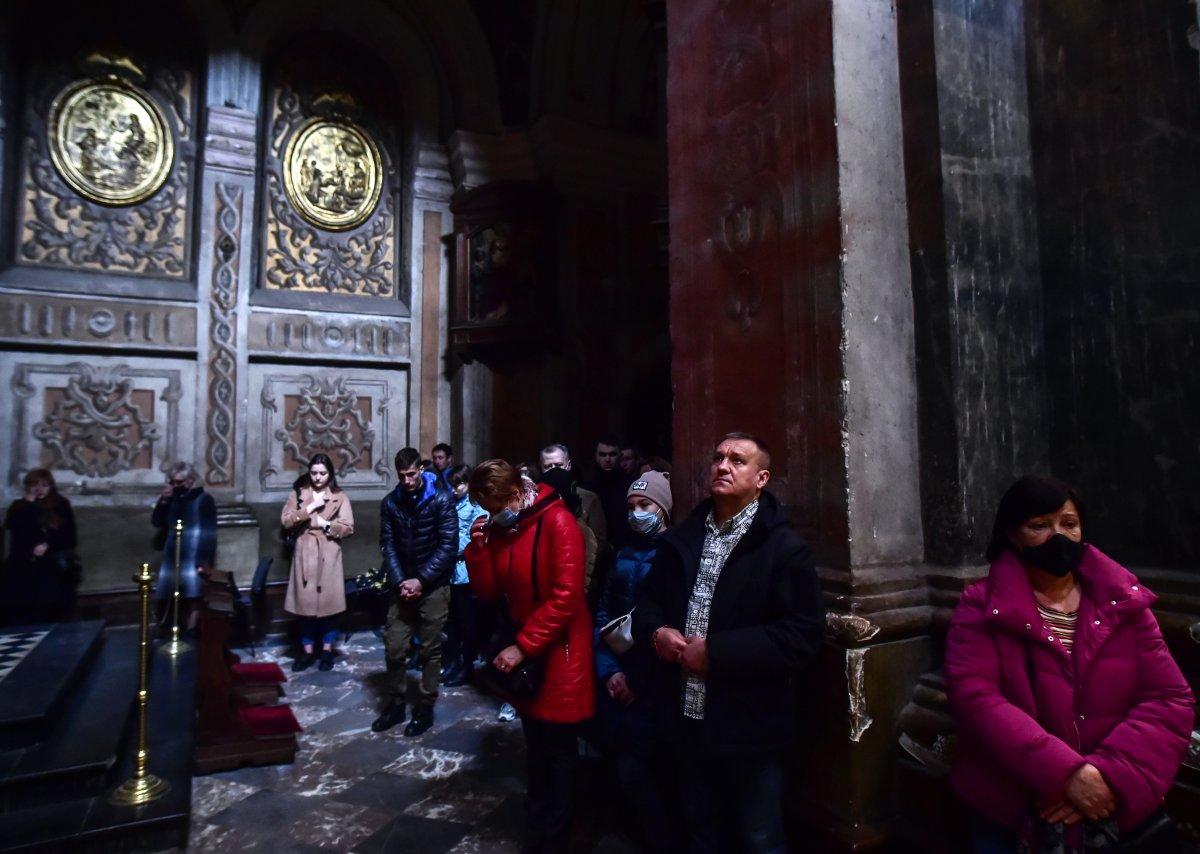 Lviv halkı kiliselere koştu