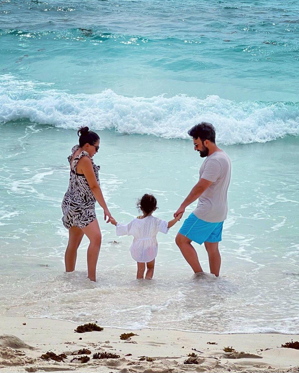 Tarkan’dan mutlu aile pozu