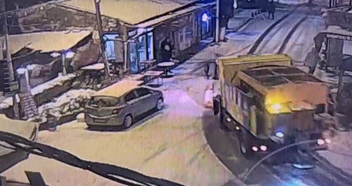 Ekrem İmamoğlu'nu balıkçıda kaydeden şahsın komşuları işten atıldı