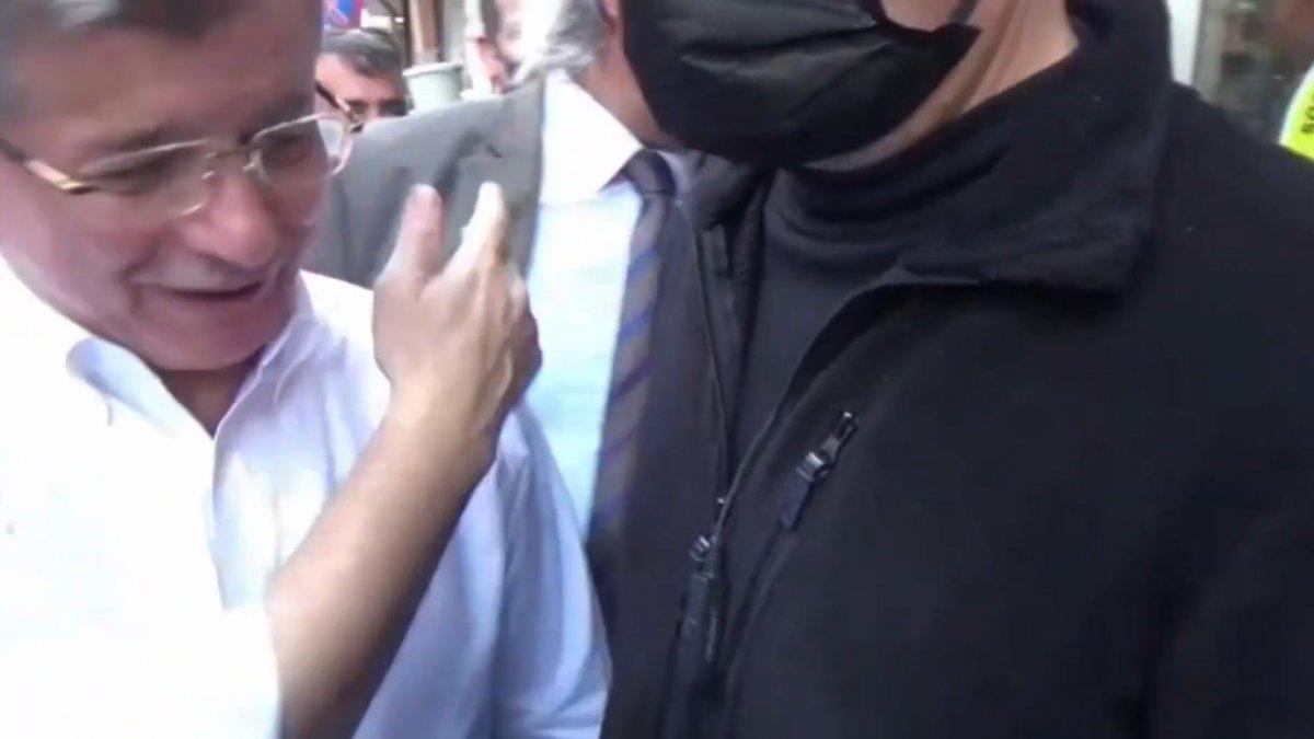 Adana'da Davutoğlu'na esnaftan tepki: Davanızı satmayacaksınız