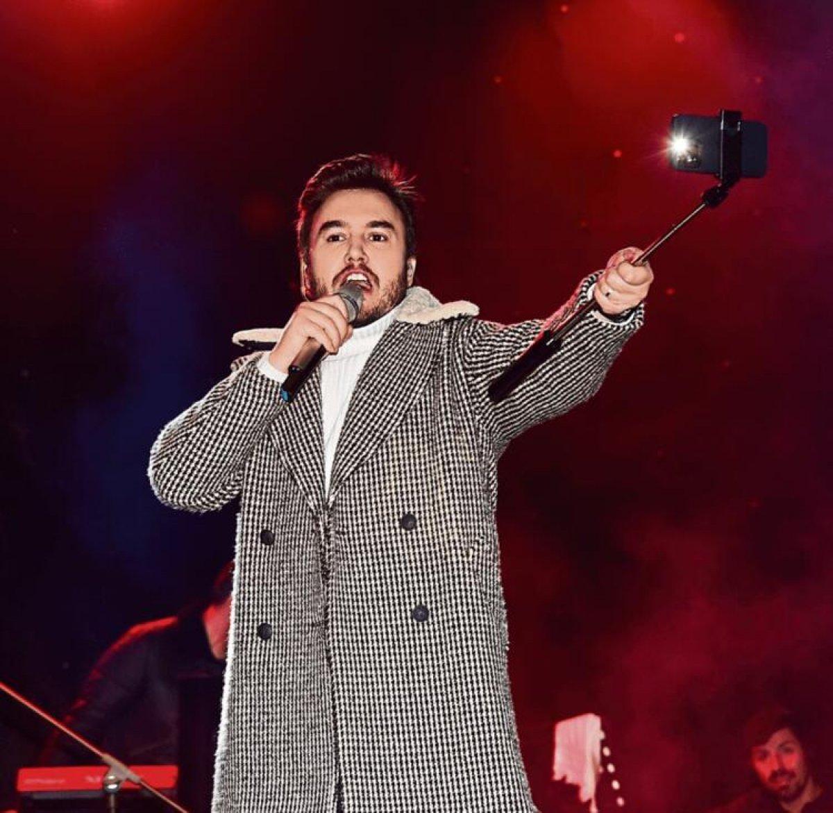 Mustafa Ceceli'nin ismi Batman'da petrol kuyusuna verildi