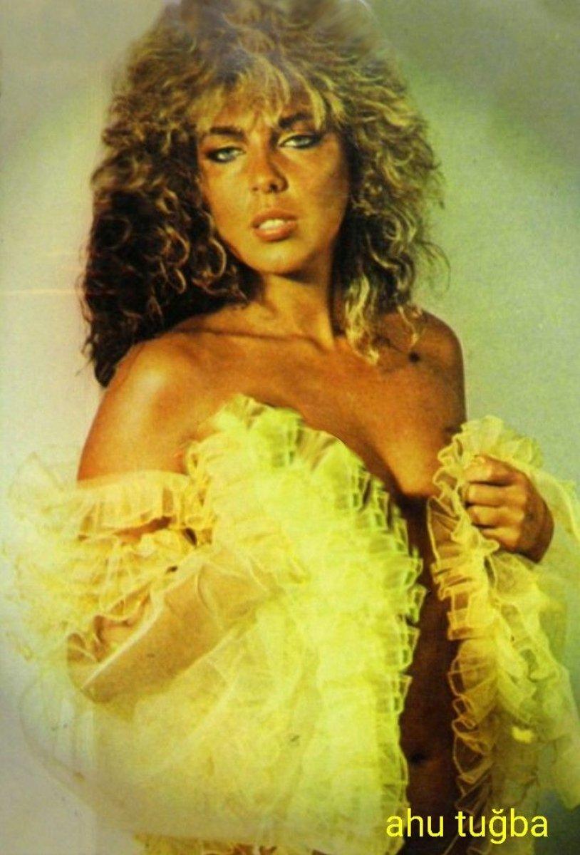 Ahu Tuğba, kızı Anjelik Calvin'i paylaştı