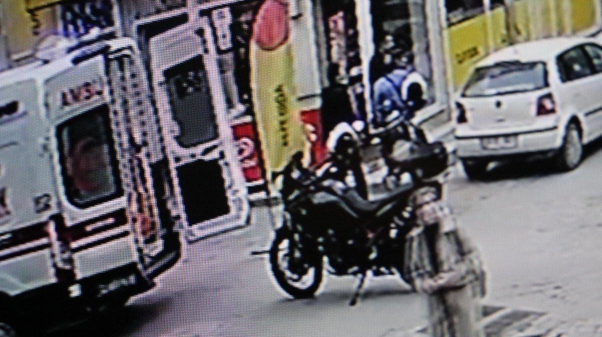 Edirne'de İstediği sigarayı bulamayan şahıs büfe sahibini bıçakladı