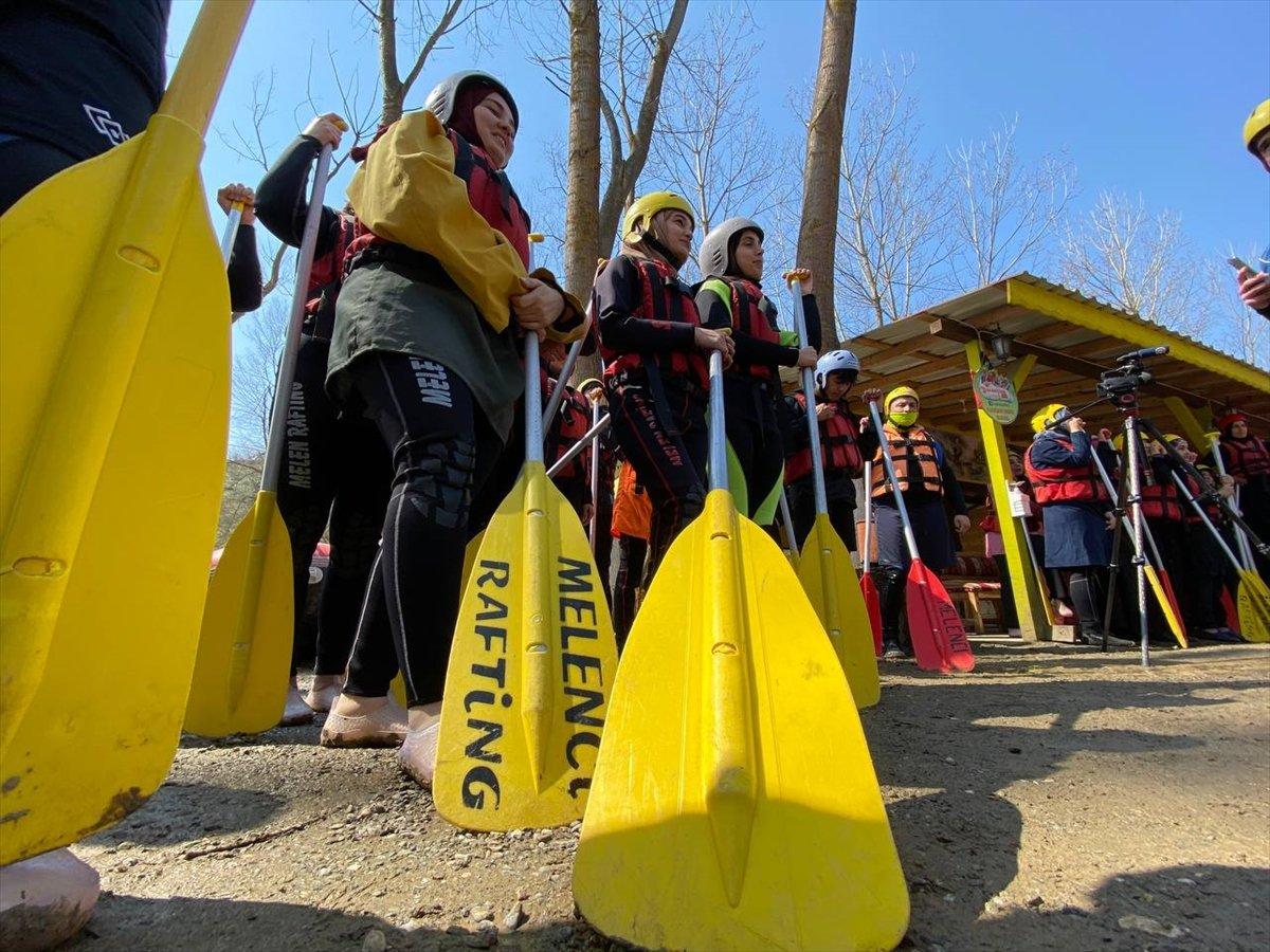 Melen Çayı'nda rafting sezonu başladı