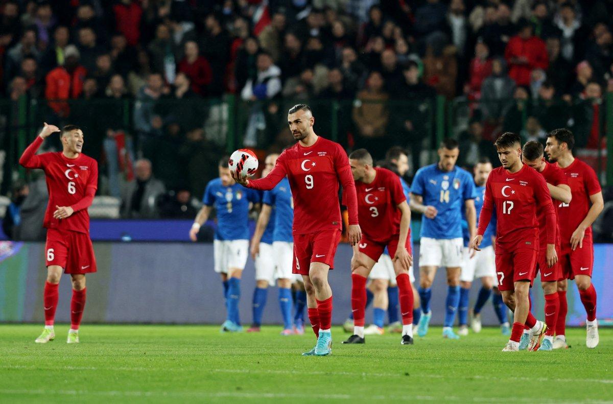 A Milli Takım, İtalya'ya 3 golle mağlup oldu