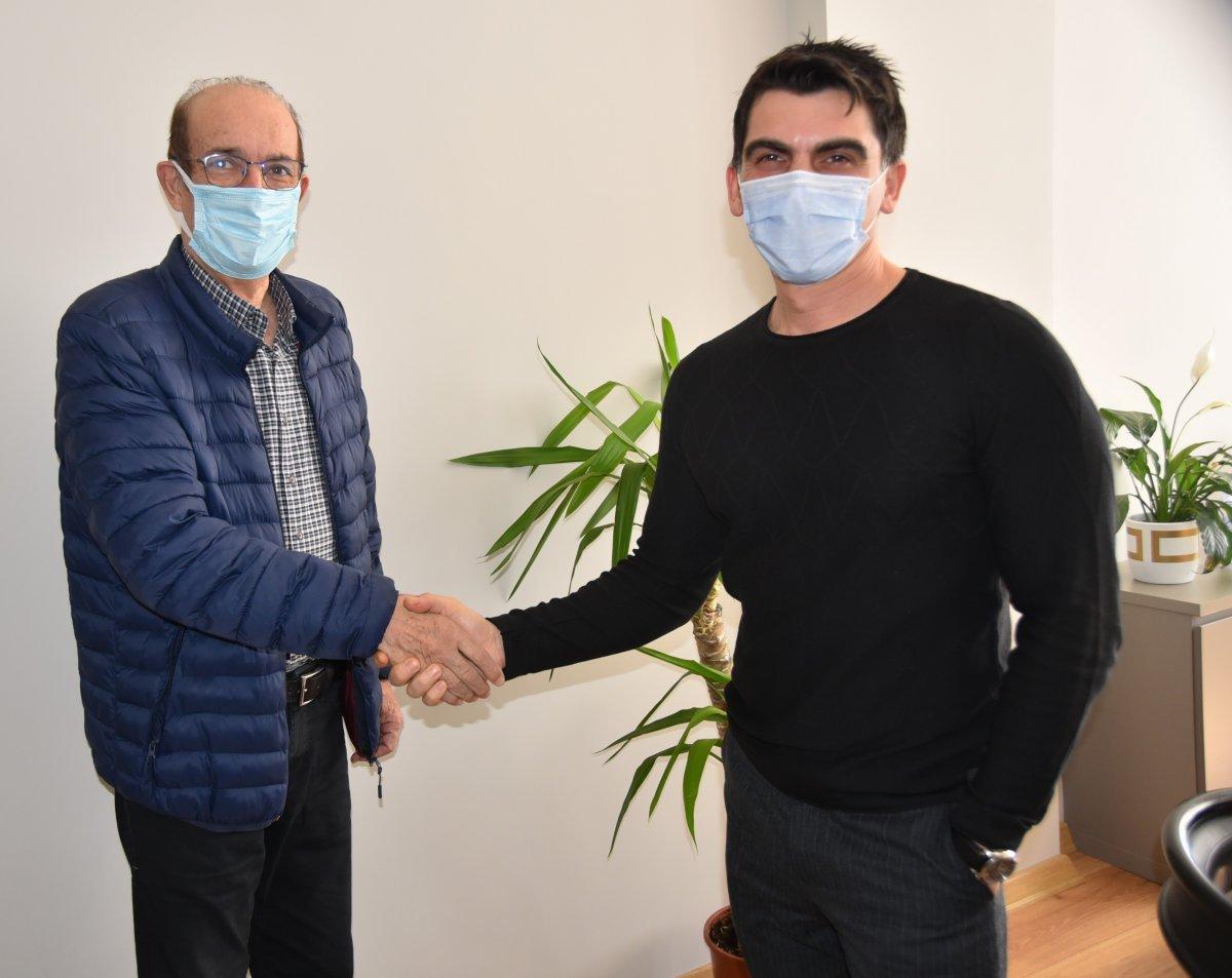 Adana'da 76 yaşında hem mide hem kolon kanserini yendi