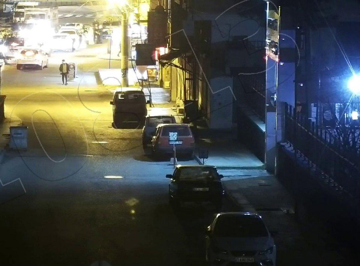 Diyarbakır'da altın kolye hırsızları yakalandı