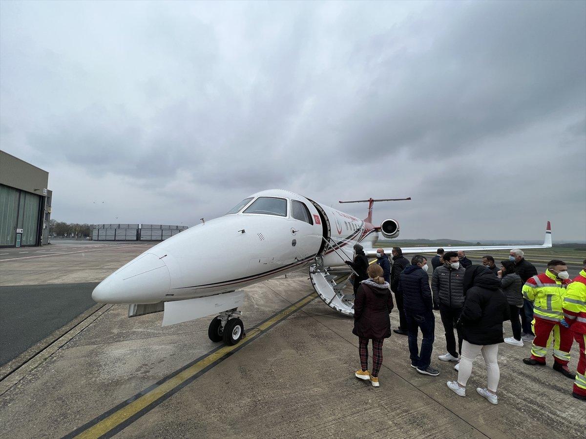 Almanya’da yeterli sağlık hizmeti alamayan hastalar, Türkiye’ye nakledildi