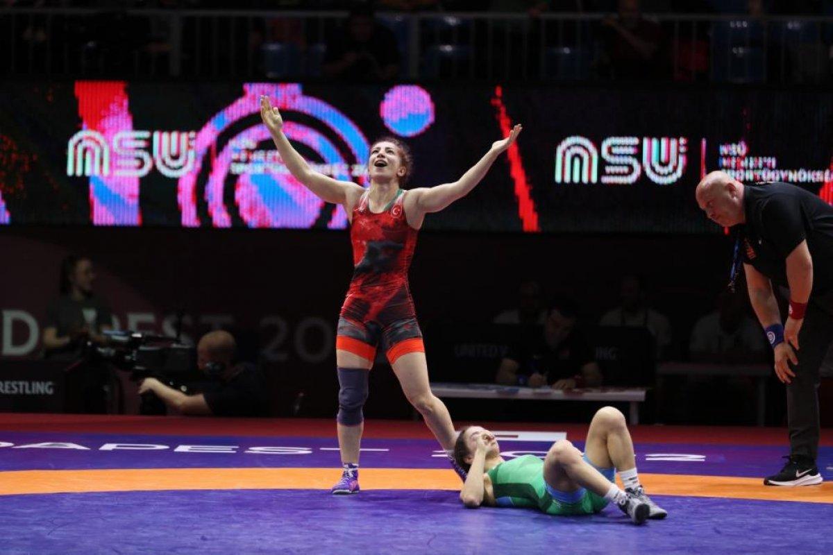 Milli güreşçi Evin Demirhan Yavuz, Avrupa Şampiyonu