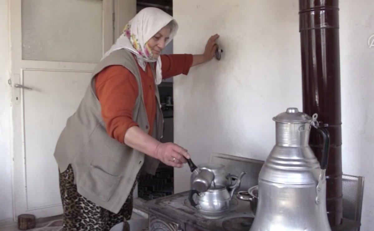 Amasyalı yaşlı çift, 55 yıldır mezrada tek başlarına yaşıyor