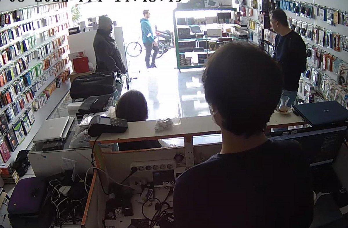 Muğla'da motosiklet hırsızlığı: Göz göre göre çaldı