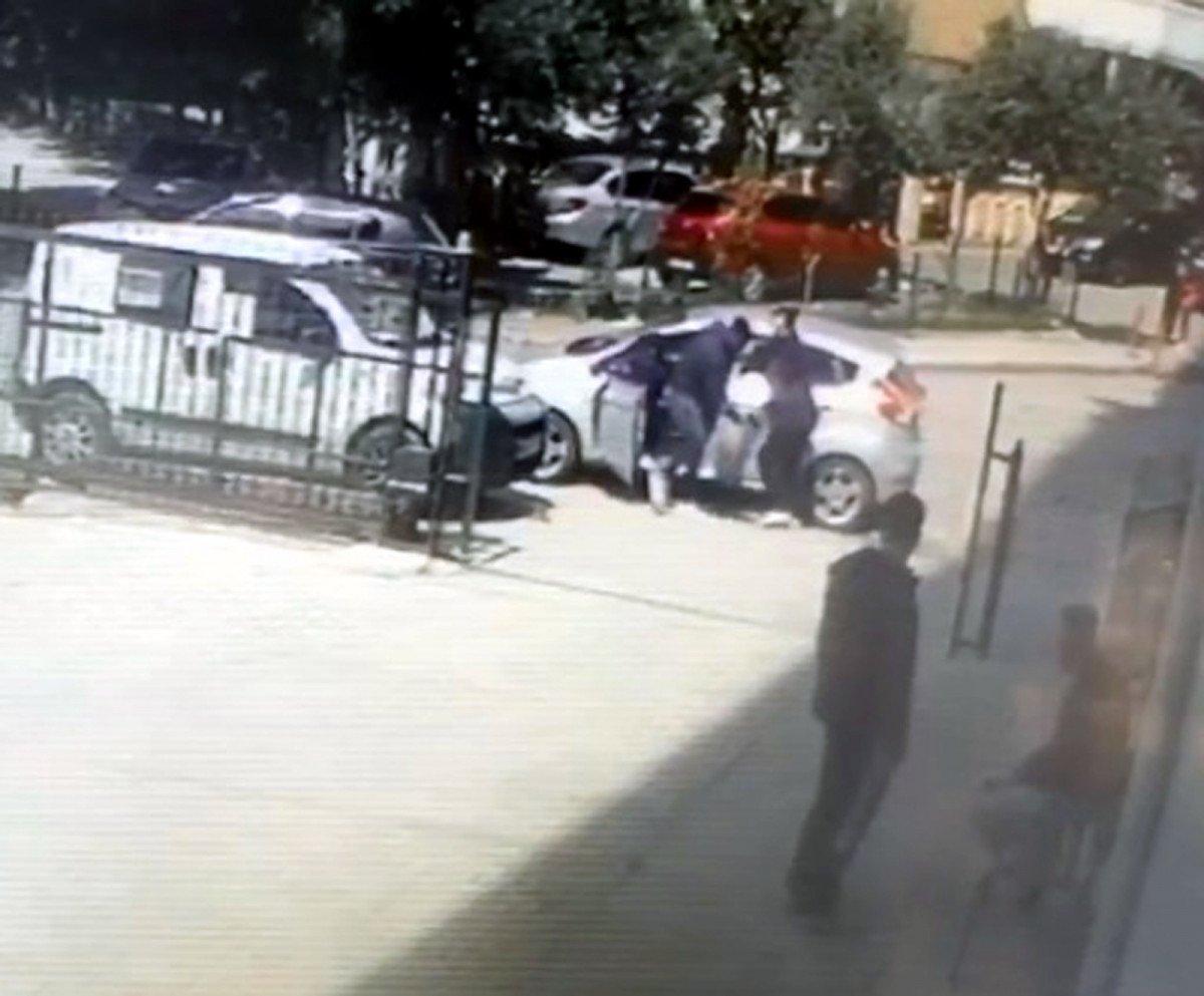 Adana'da eziyet ettiği eşinin sığındığı polis kardeşini vurdu