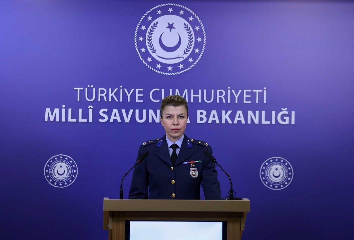 MSB: Sularımızda 3 mayın imha edildi