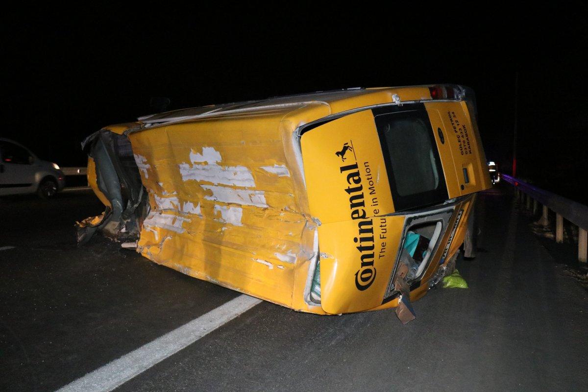 TEM’de feci kaza: 7 yaralı