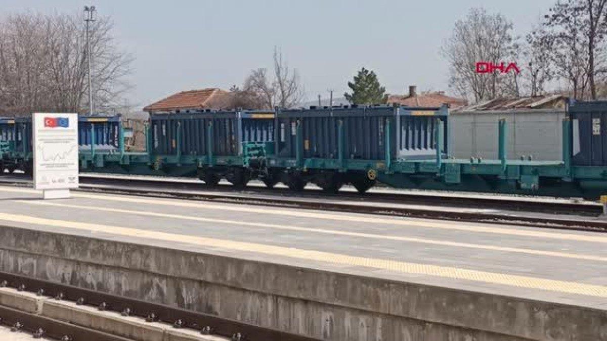 Tokat’ta demir yolunda hırsızlık: Kazayı polis önledi