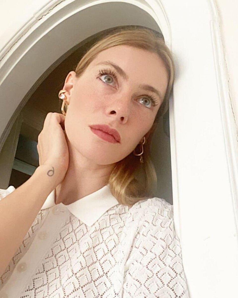 Tuba Ünsal'dan namaz eleştirilerine cevap