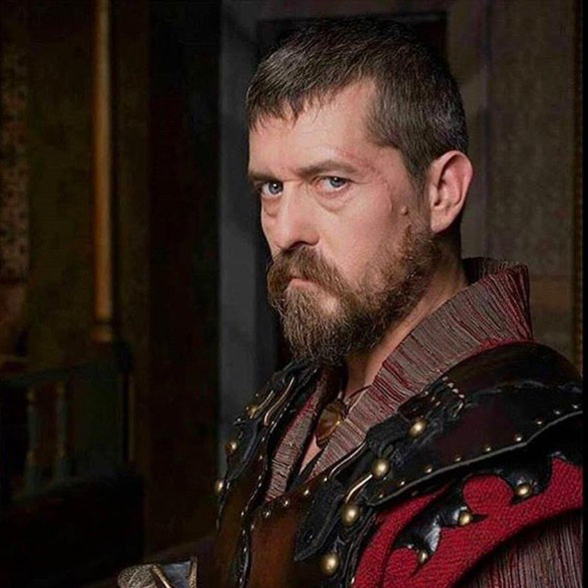 Mete Horozoğlu'nun yeni imajı