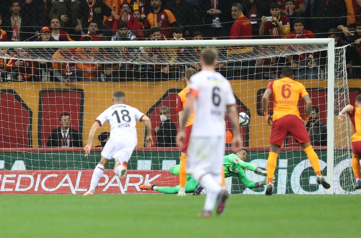 Fernando Muslera: Kadıköy'de kazanmak istiyoruz