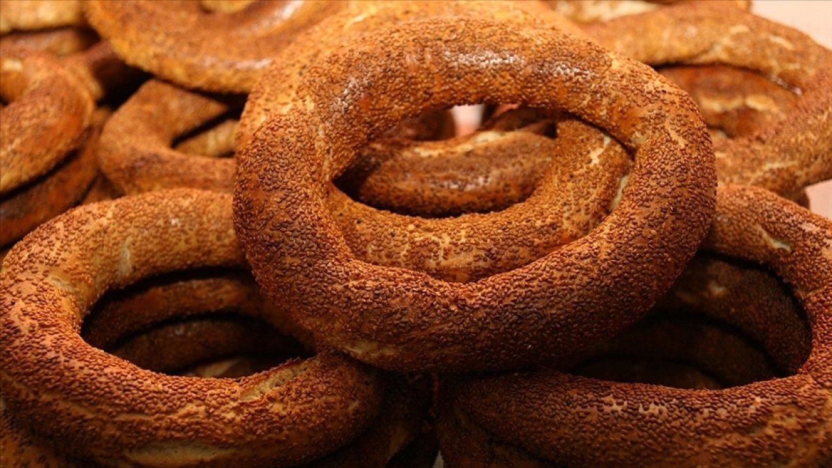 Ankara'da simit 4 lira oldu