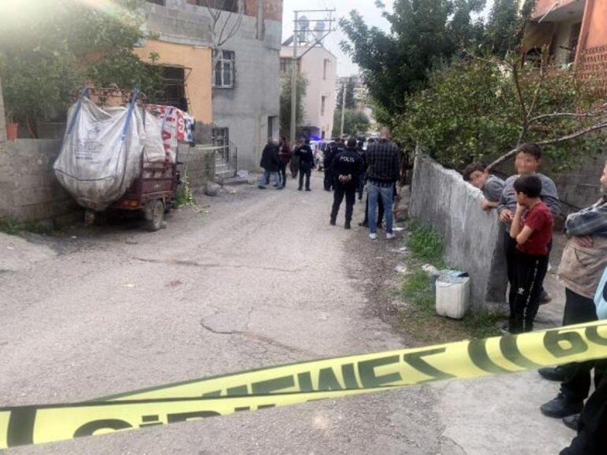 Adana'da annesini öldüren zanlı tutuklandı