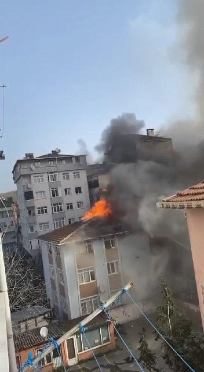 Sarıyer'de kebapçı dükkanında yangın çıktı