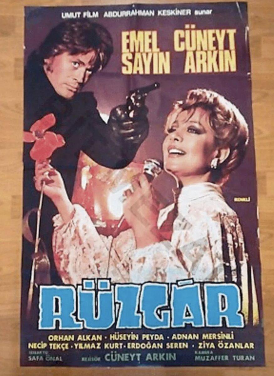 Emel Sayın sinemaya neden veda ettiğini yıllar sonra açıkladı