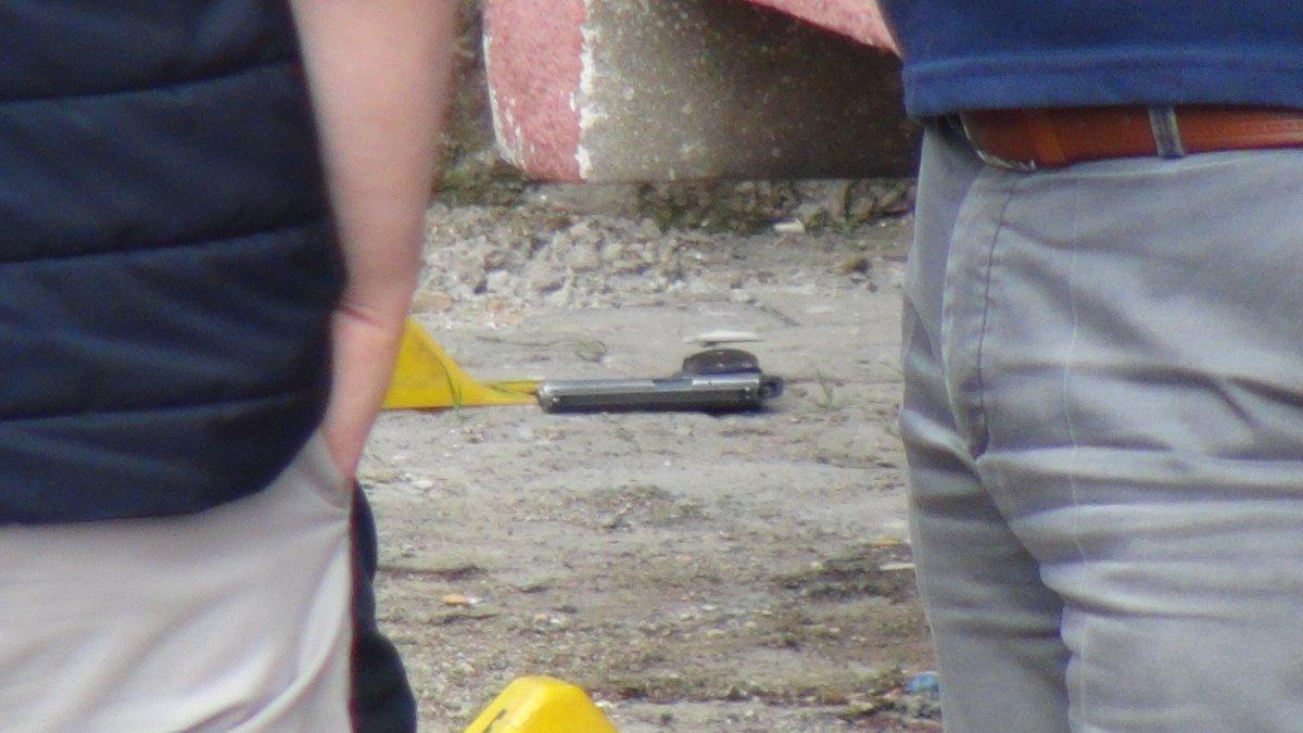 Şanlıurfa'da polise ateş açan şahıs vurularak etkisiz hale getirildi