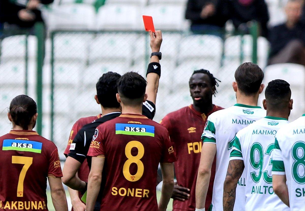 Konyaspor, Göztepe'yi 3 golle mağlup etti