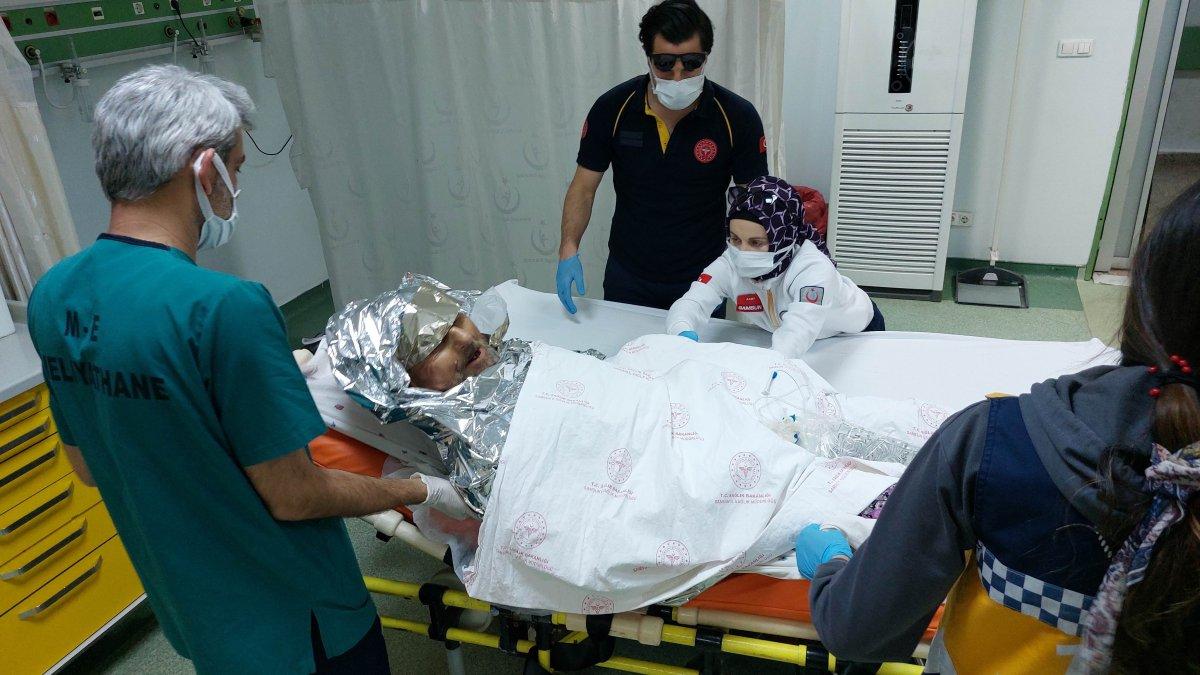 Samsun'da ateşin üzerine düşen adam ölümden döndü