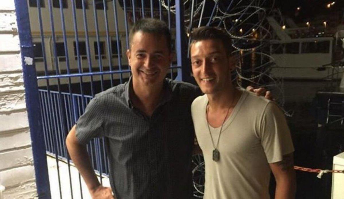 Acun Ilıcalı'nın takımı Hull City, Mesut Özil'i istiyor