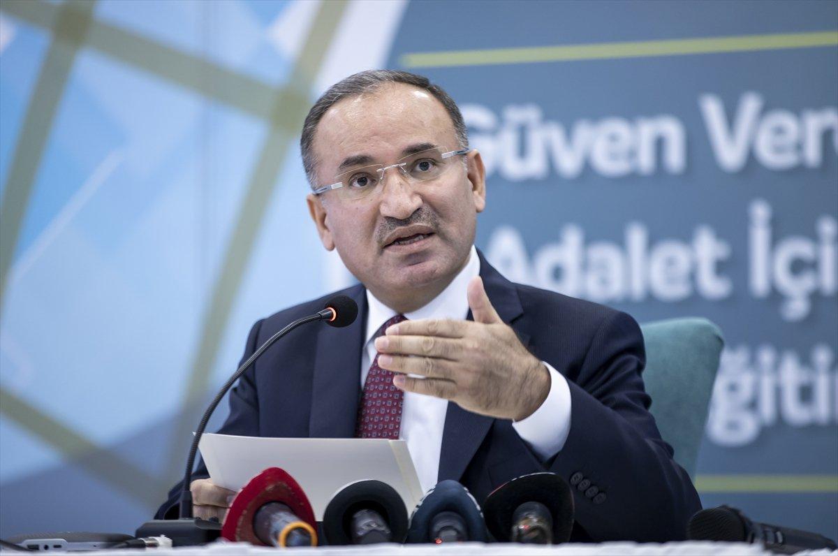 Bekir Bozdağ: Hakimin görevi hak ve adalet ile hükmetmek