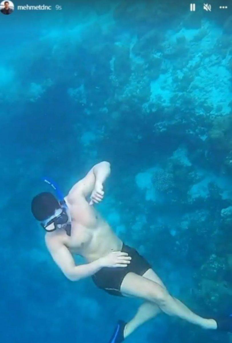 Hadise ile Mehmet Dinçerler'in Maldivler tatilinden kareler