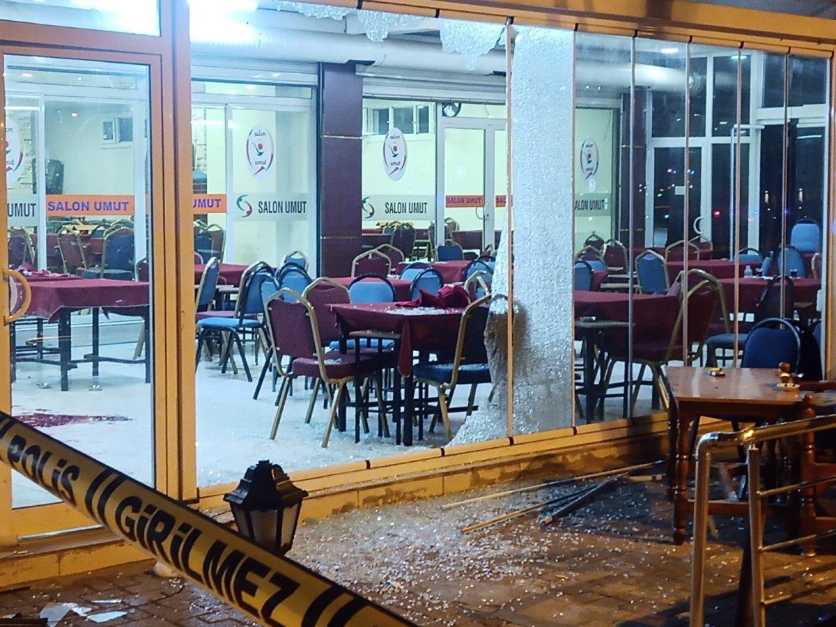 Diyarbakır’da iftar saatinde kıraathane tarandı: 1’i ağır, 3 yaralı