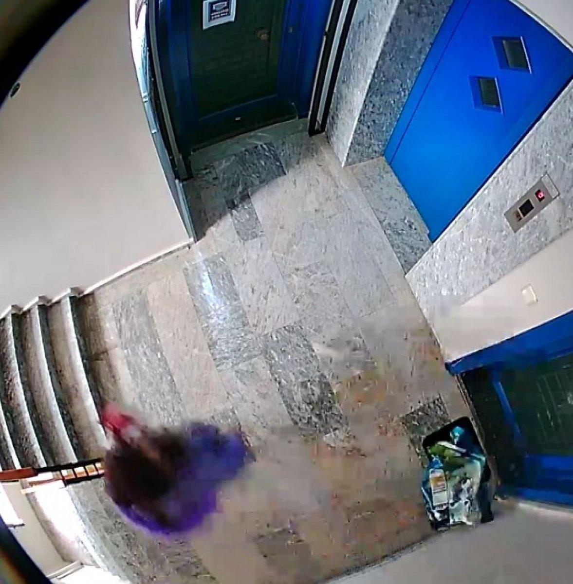 Antalya’da kadın komşunun eziyeti