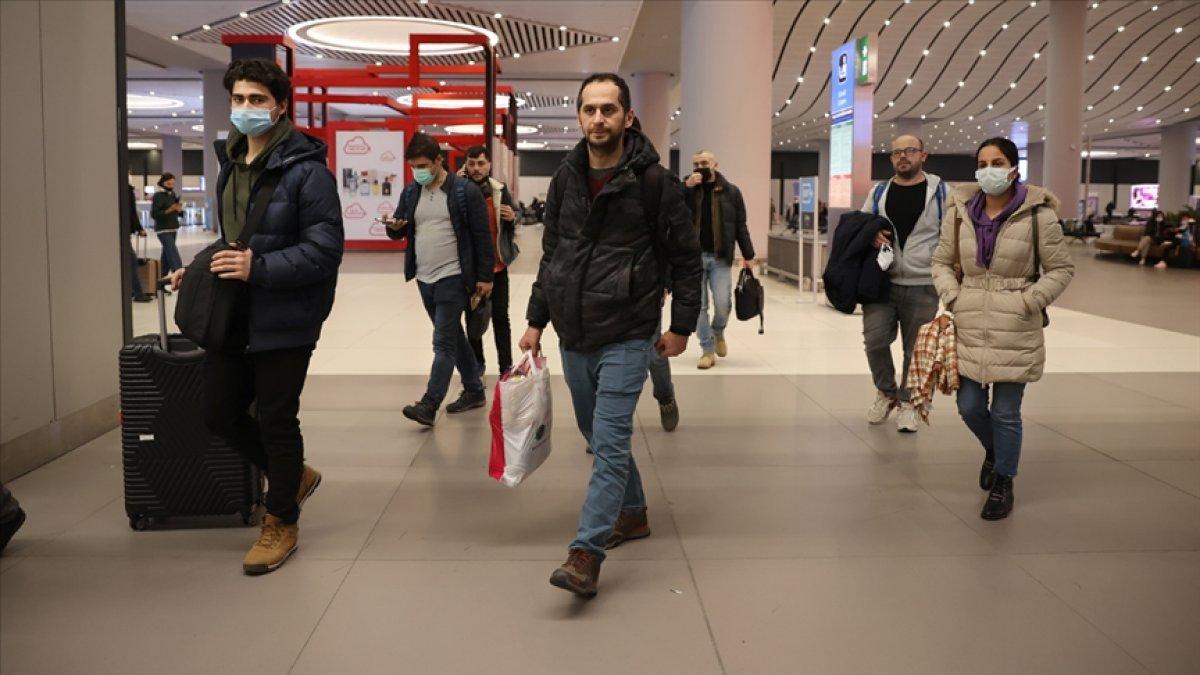 Türkiye'nin Kiev Büyükelçisi: 16 bin 700 kişiyi tahliye ettik