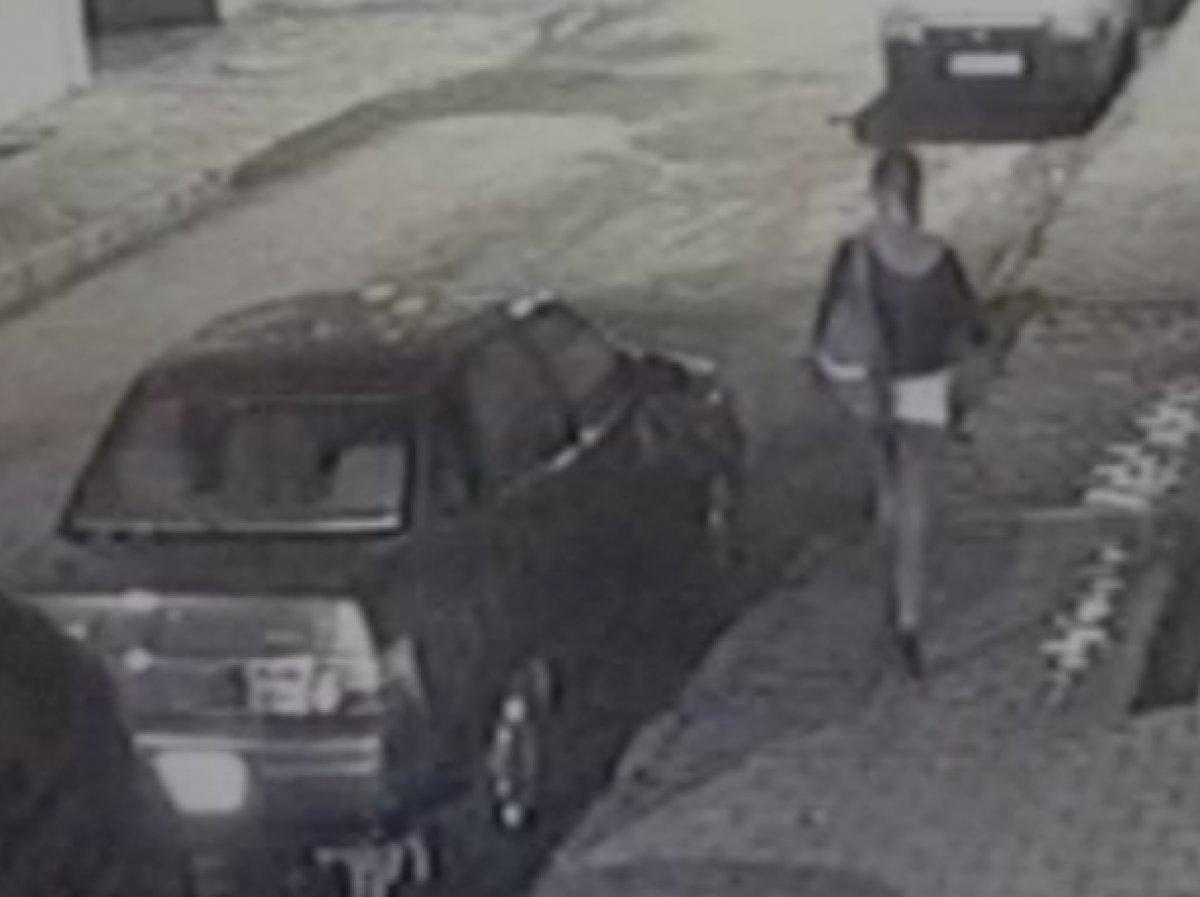 Sultangazi'de kuaföre giren kadın 15 bin liralık telefonu çaldı