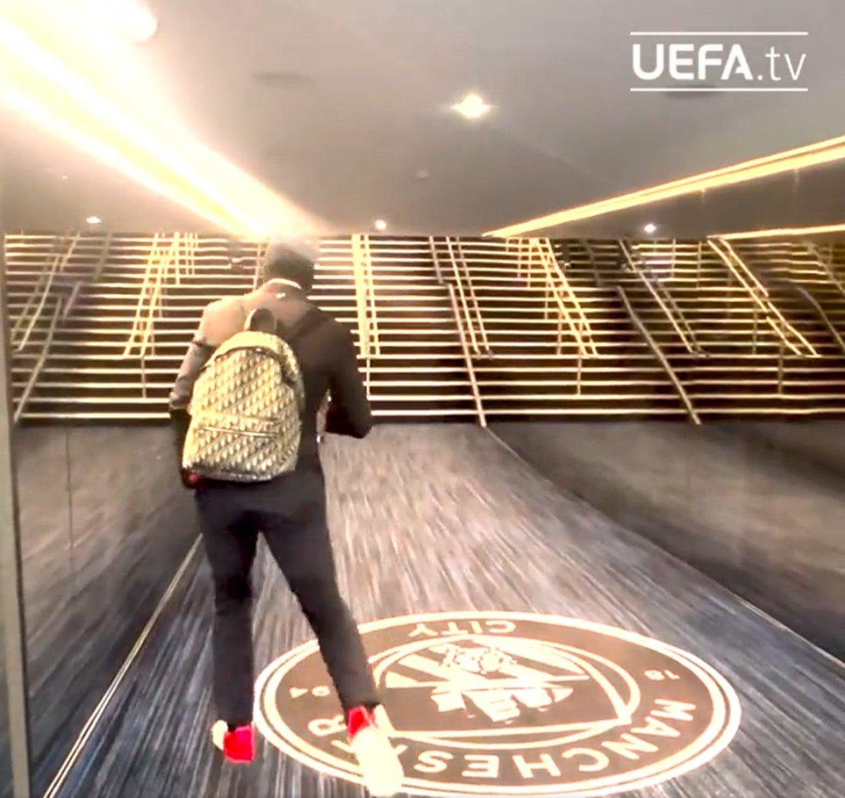 Luis Suarez'den alkışlanacak hareket