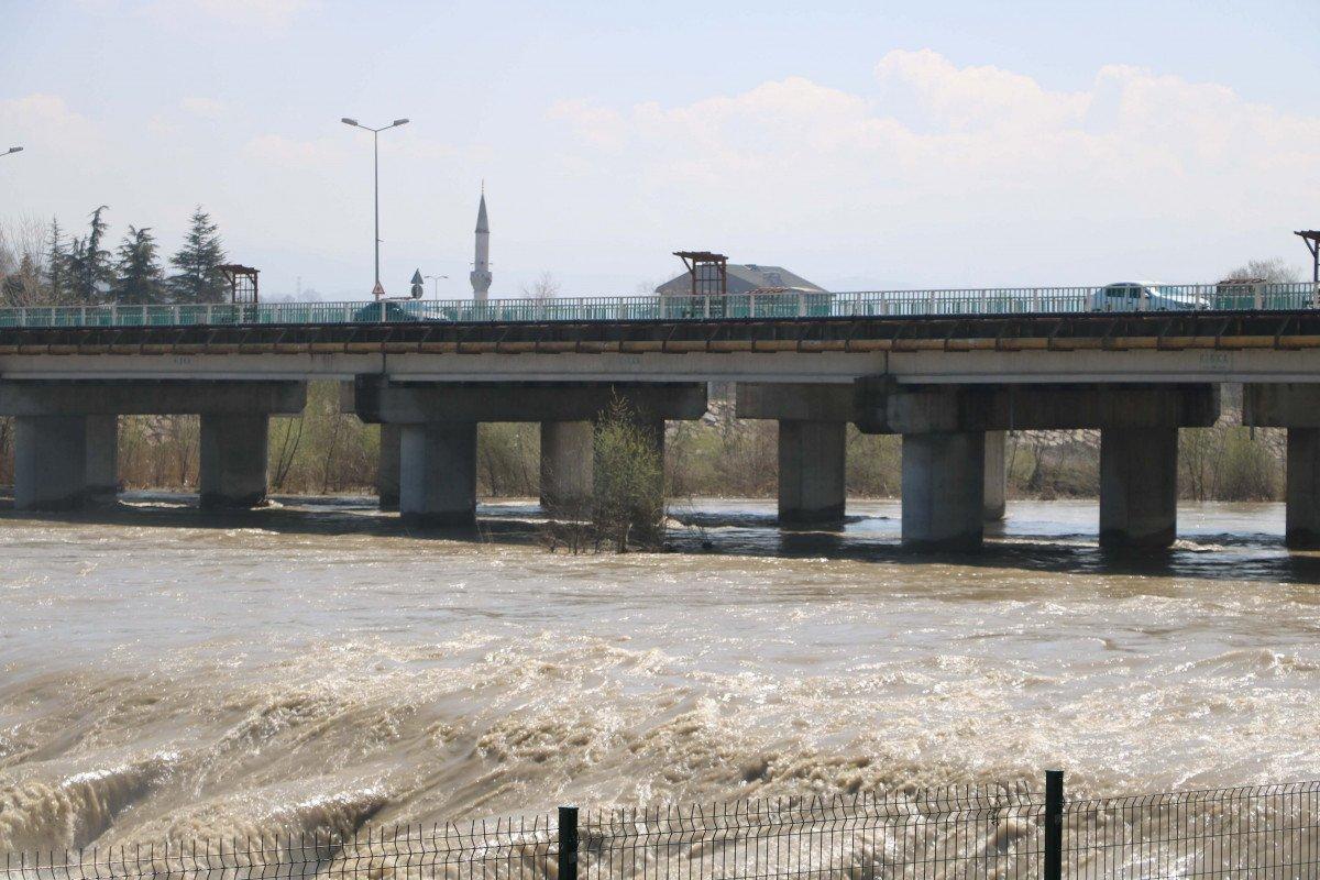 Zonguldak'taki köprü faciasında 10'uncu yıla girildi