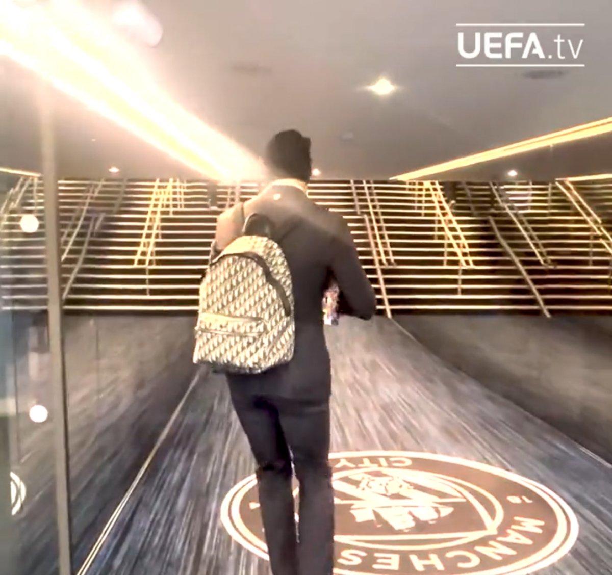 Luis Suarez'den alkışlanacak hareket