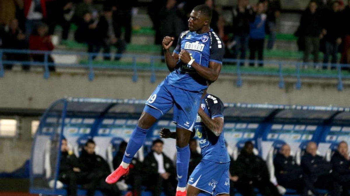 Valerien Ismael forvete Sissoko'yu istiyor