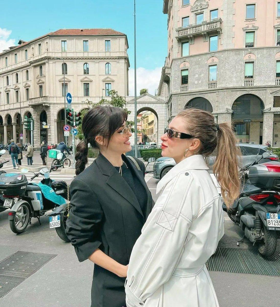 Hande Erçel'den Milano pozları