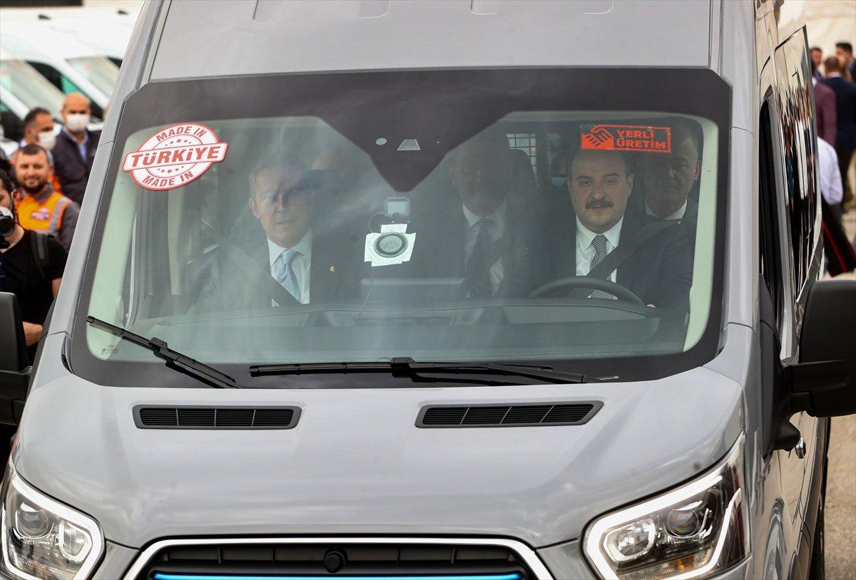 Sanayi ve Teknoloji Bakanı Mustafa Varank yatırımcılara seslendi